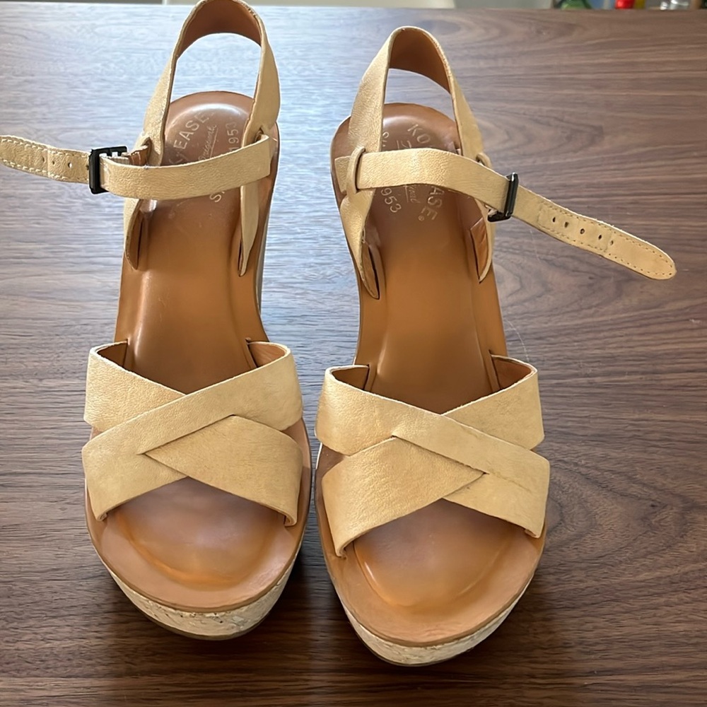 Kork-Ease size 8 platform wedge sandals